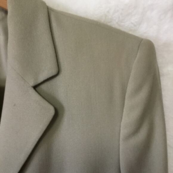 Anne Klein Classic Beige Blazer - Picture 5 of 9